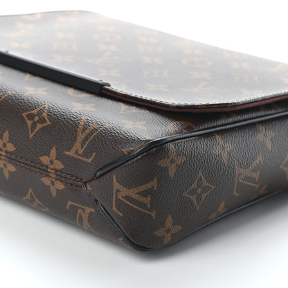 Louis Vuitton Monogram Macassar District PM 8 of 8