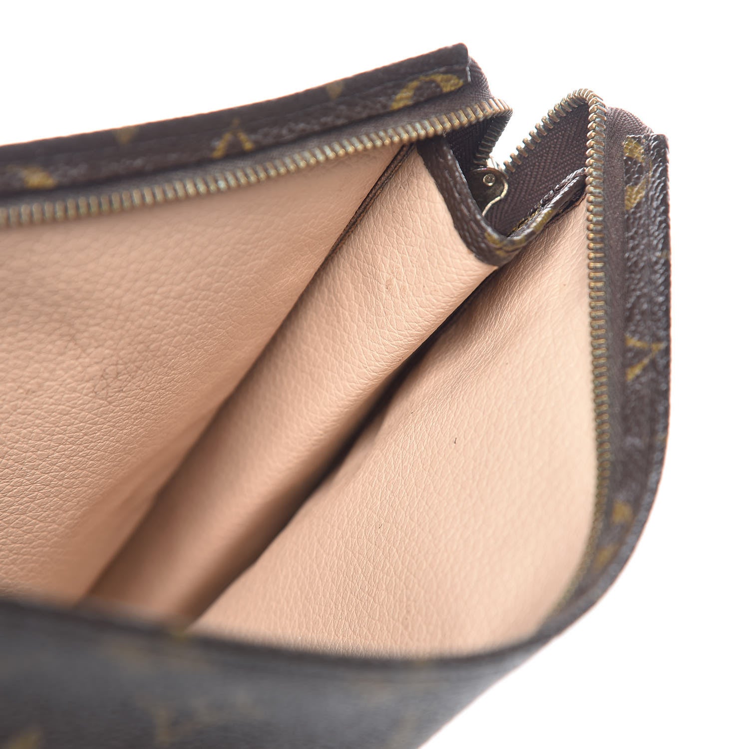 Louis Vuitton Monogram Toiletry Pouch 26 11 of 16