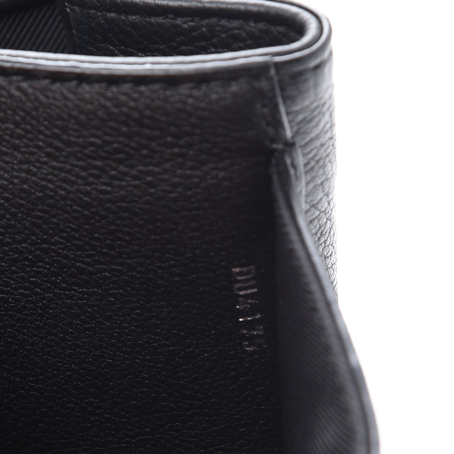 Calfskin Lockme II Chain Bag BB Black