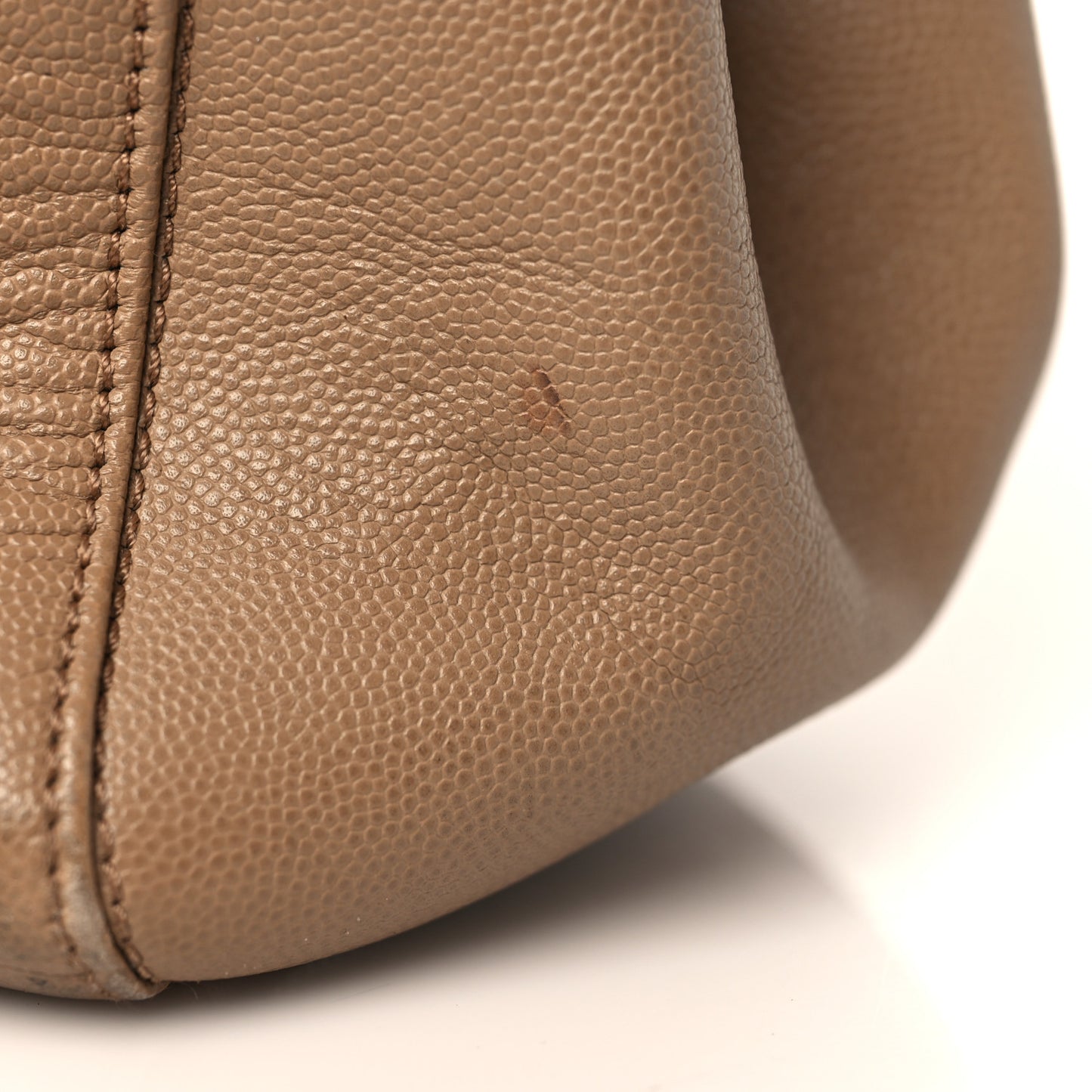 Caviar Medium Cerf Executive Shopper Tote Beige