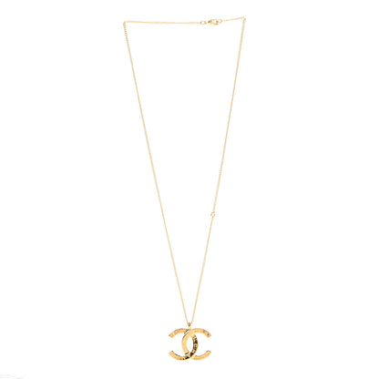 Chanel Metal CC Paris Button Necklace Gold 2 of 5