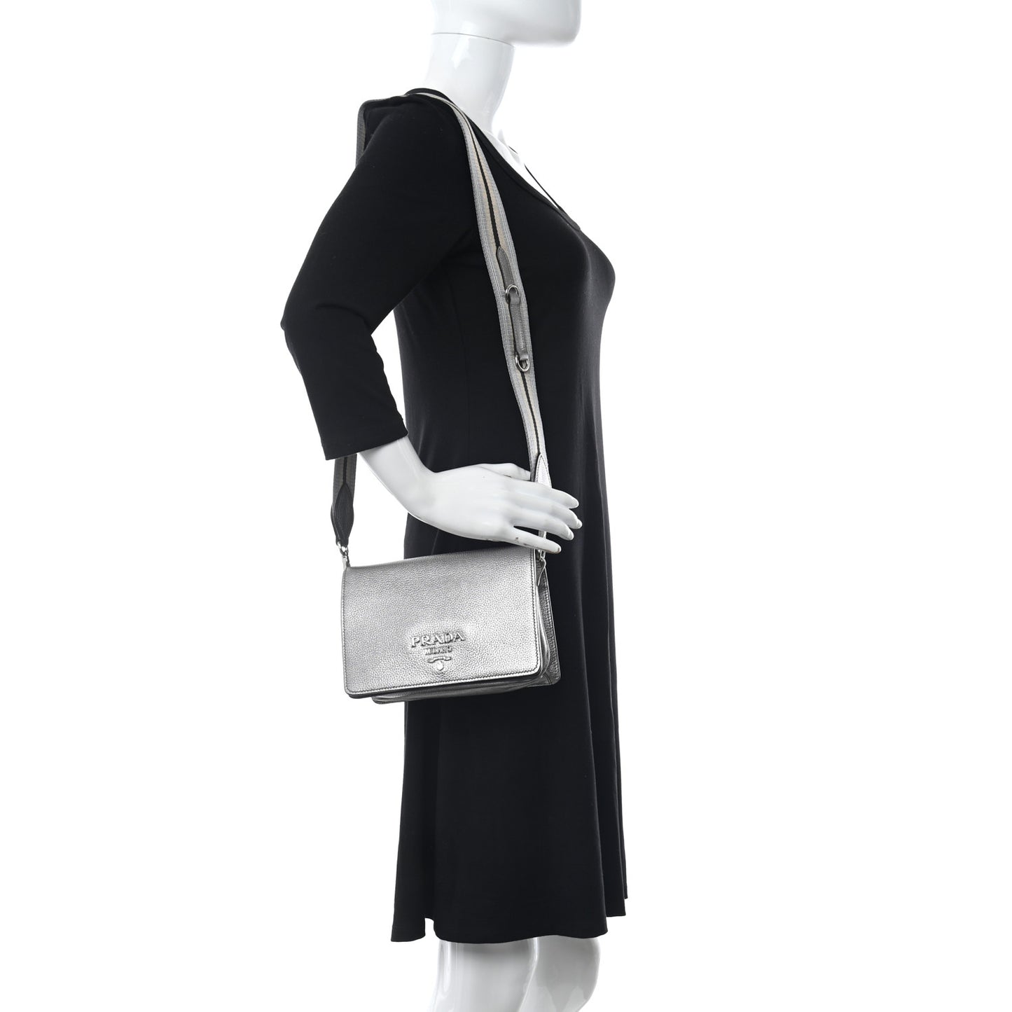Metallic Vitello Daino Flap Crossbody Cromo