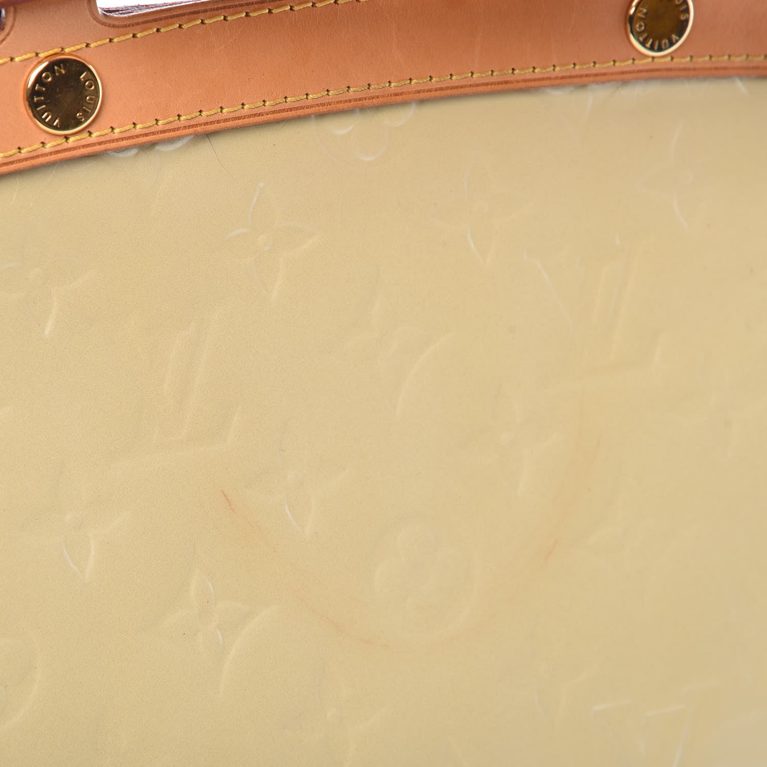 Louis Vuitton Vernis Brea MM Blanc Corail 15 of 17