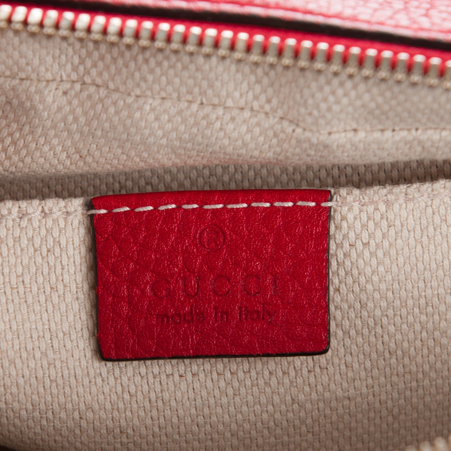 Gucci Pebbled Calfskin Small Soho Disco Bag Tabasco Red 6 of 7