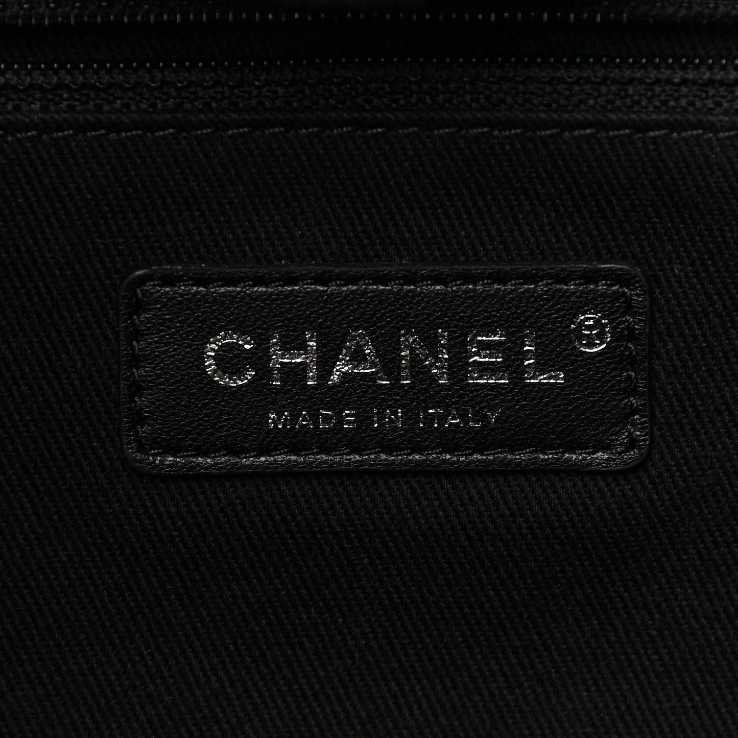 Canvas Pearl Medium Deauville Tote Black