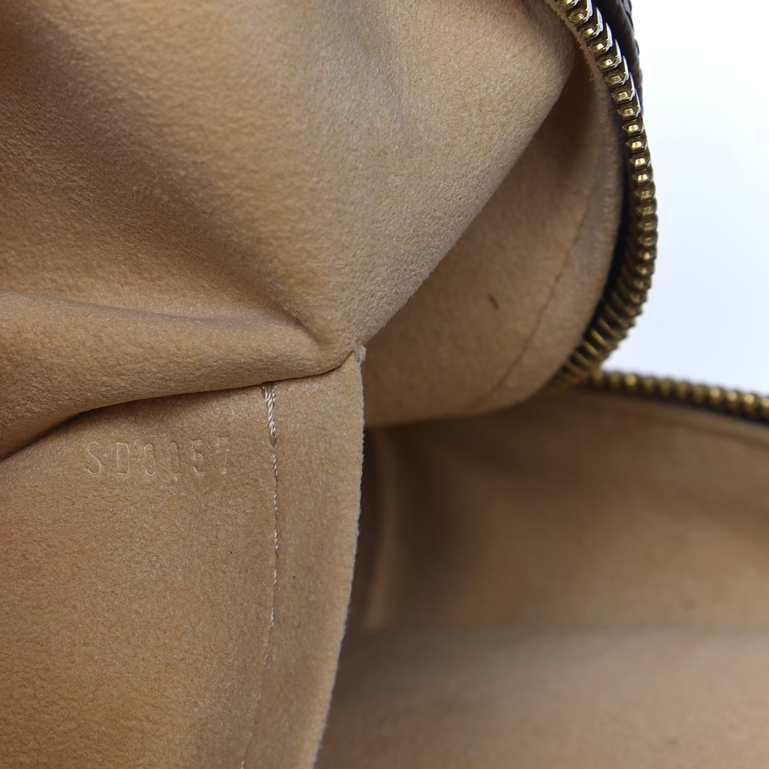 Louis Vuitton Monogram Manhattan PM 7 of 11