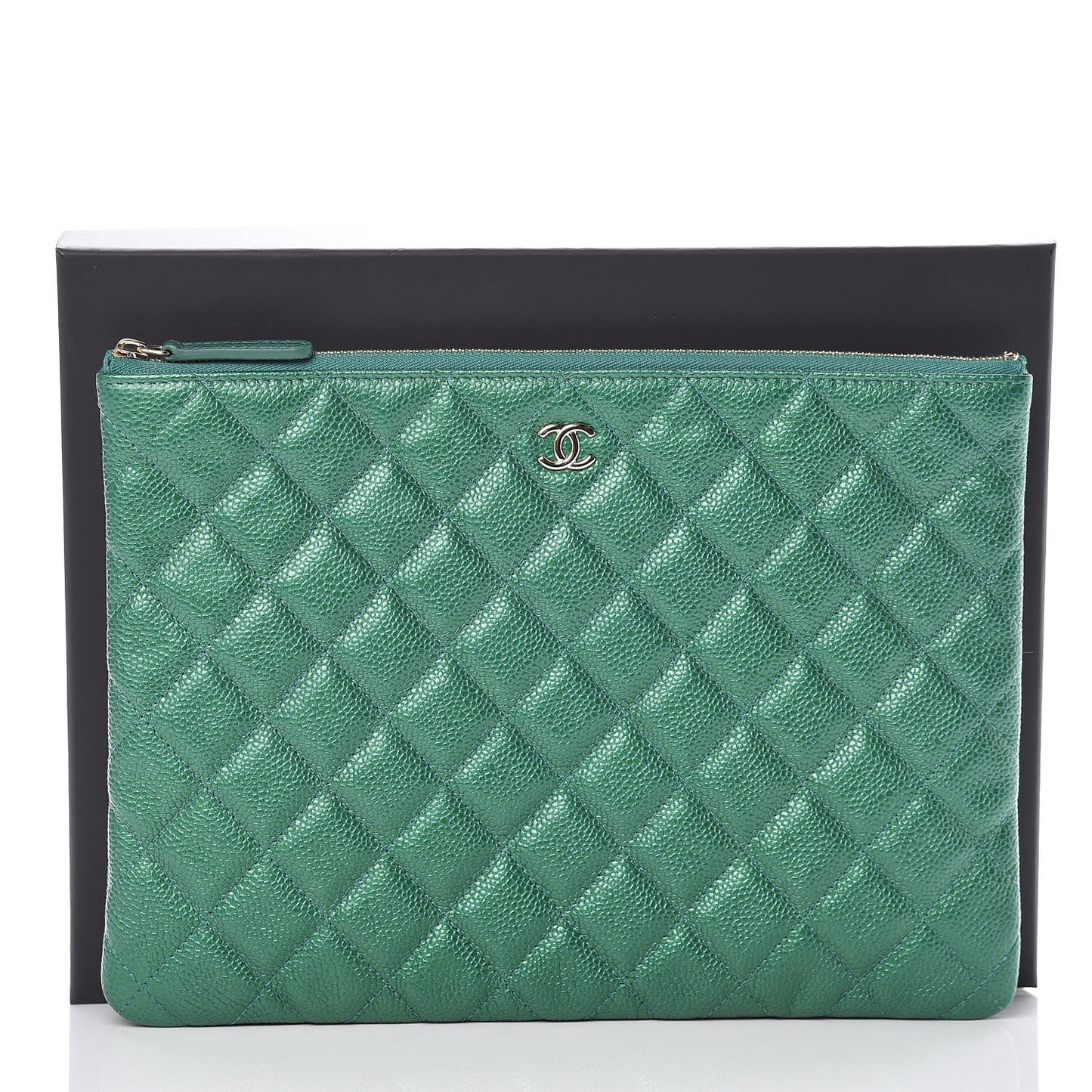 Metallic Caviar Quilted Medium Cosmetic Case Green