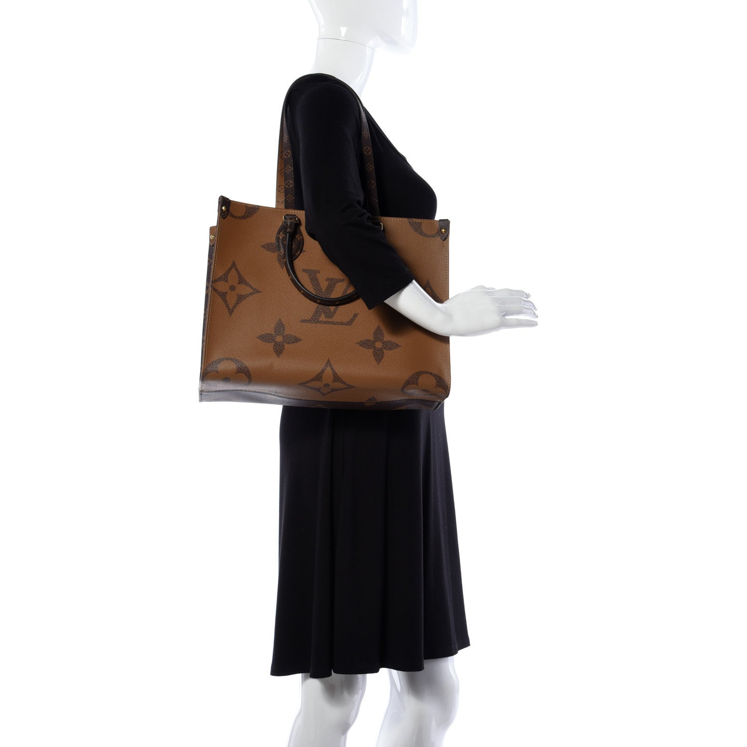 Louis Vuitton Reverse Monogram Giant Onthego MM 2 of 9