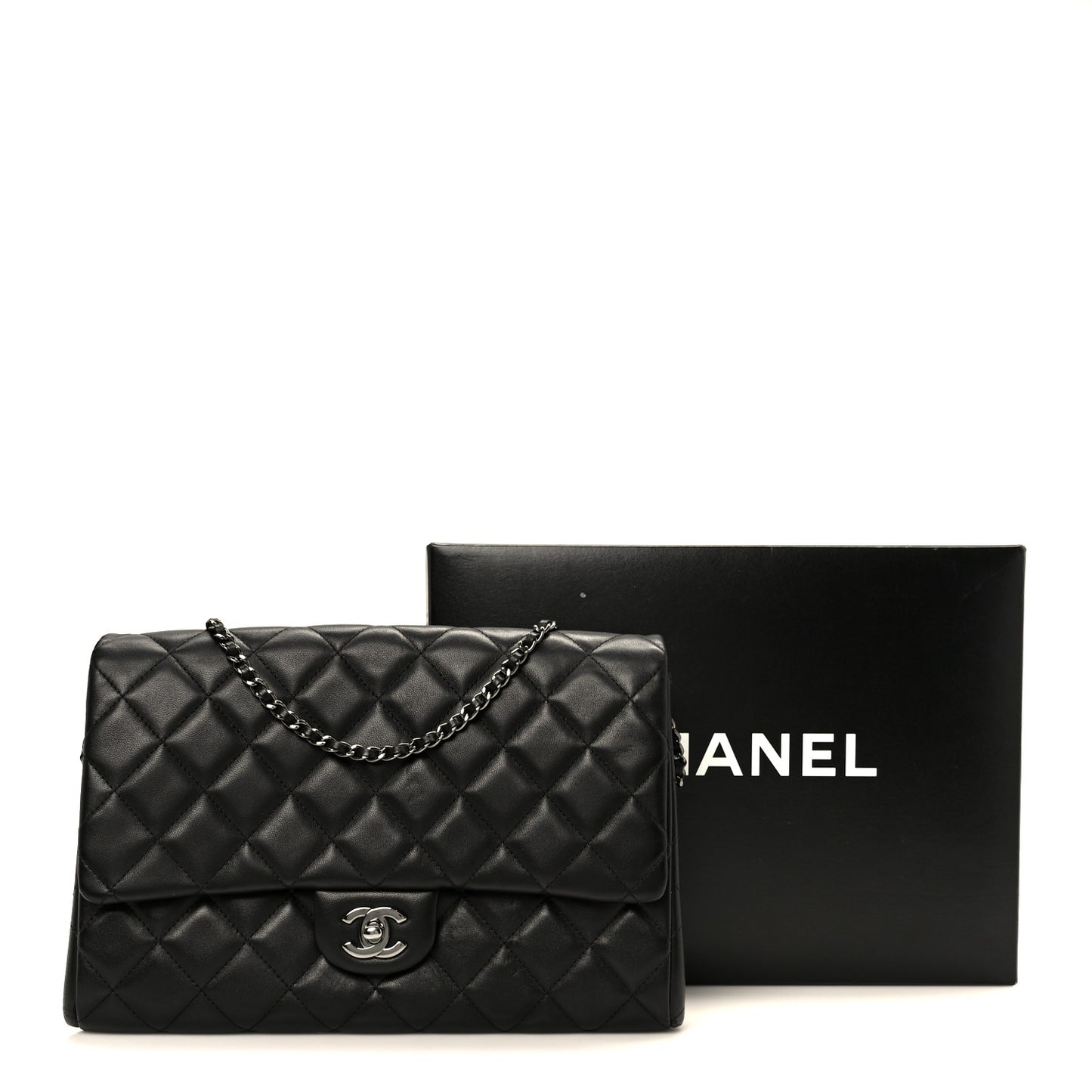 Lambskin Quilted Clutch With Chain Flap Black