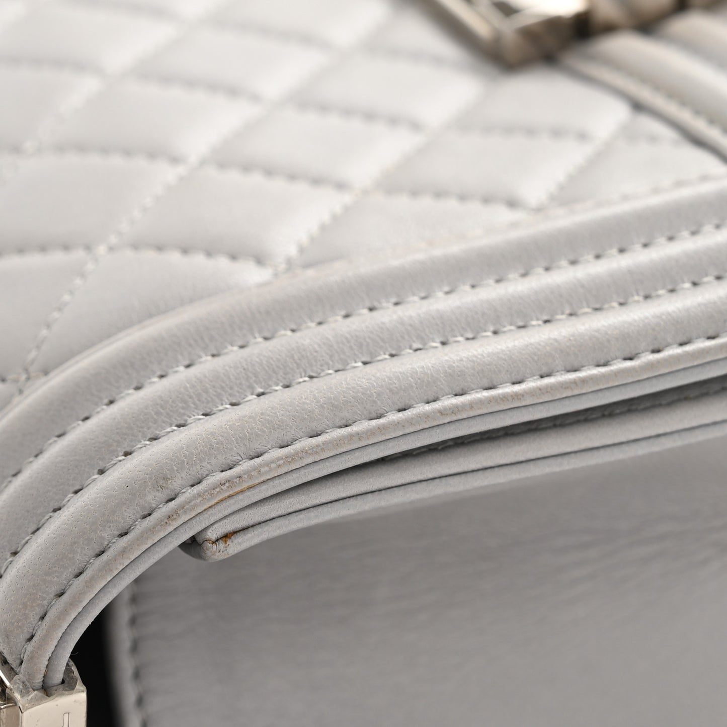 Lambskin Quilted Small Boy Flap Grey