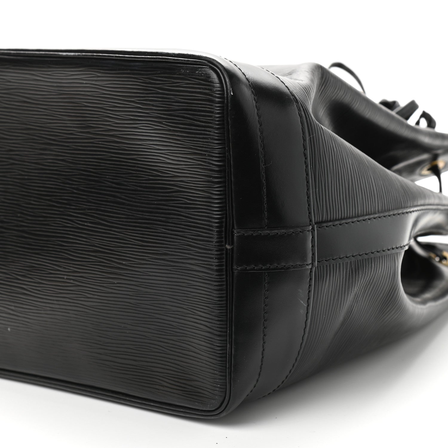 Louis Vuitton Epi Noe Black 18 of 18