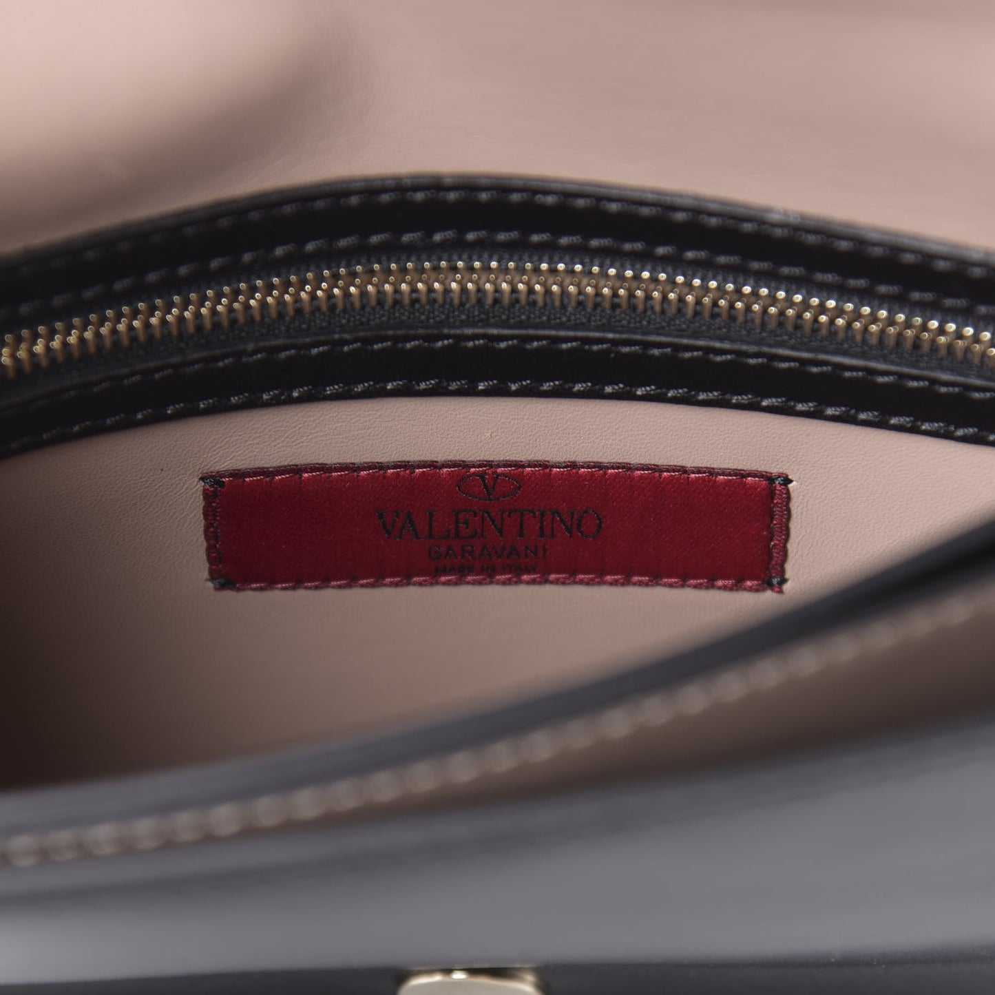 Nappa Rockstud Wristlet Clutch Black