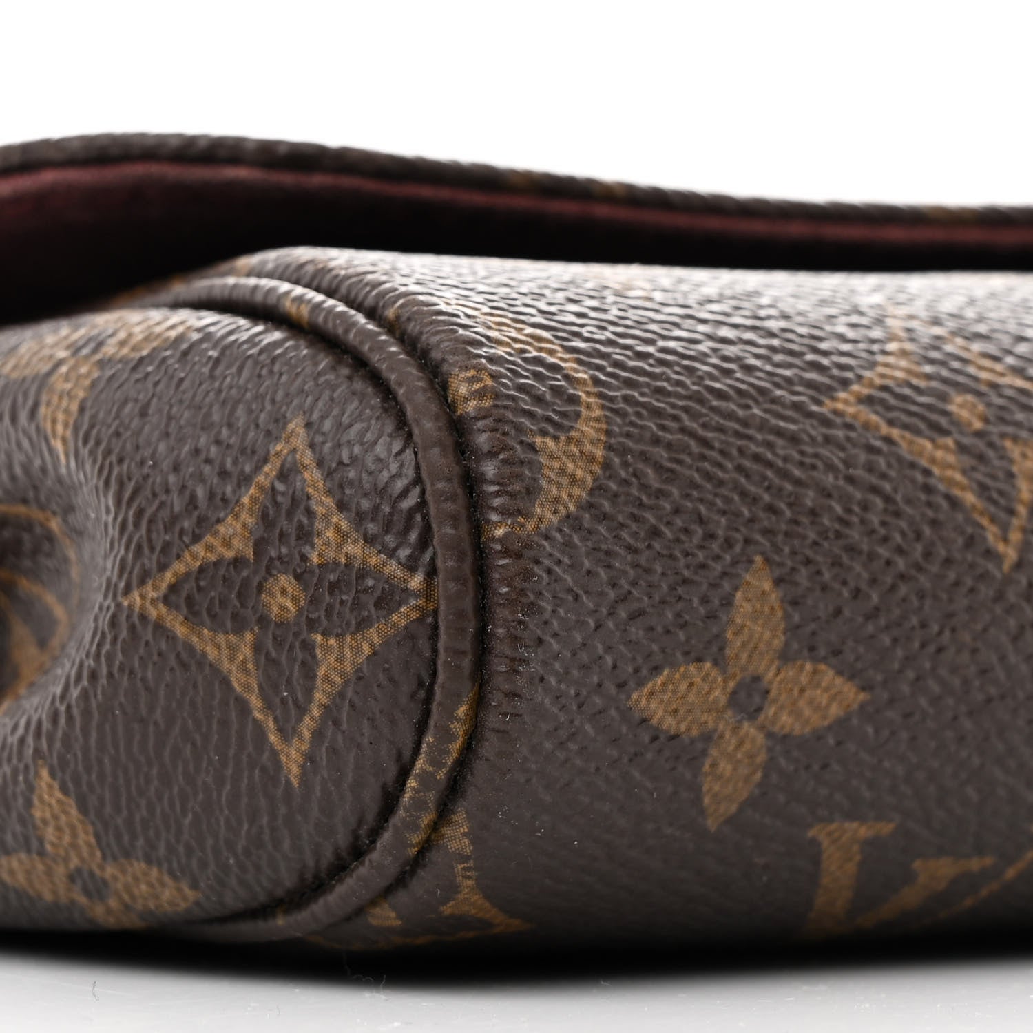 Louis Vuitton Monogram Favorite MM 9 of 13