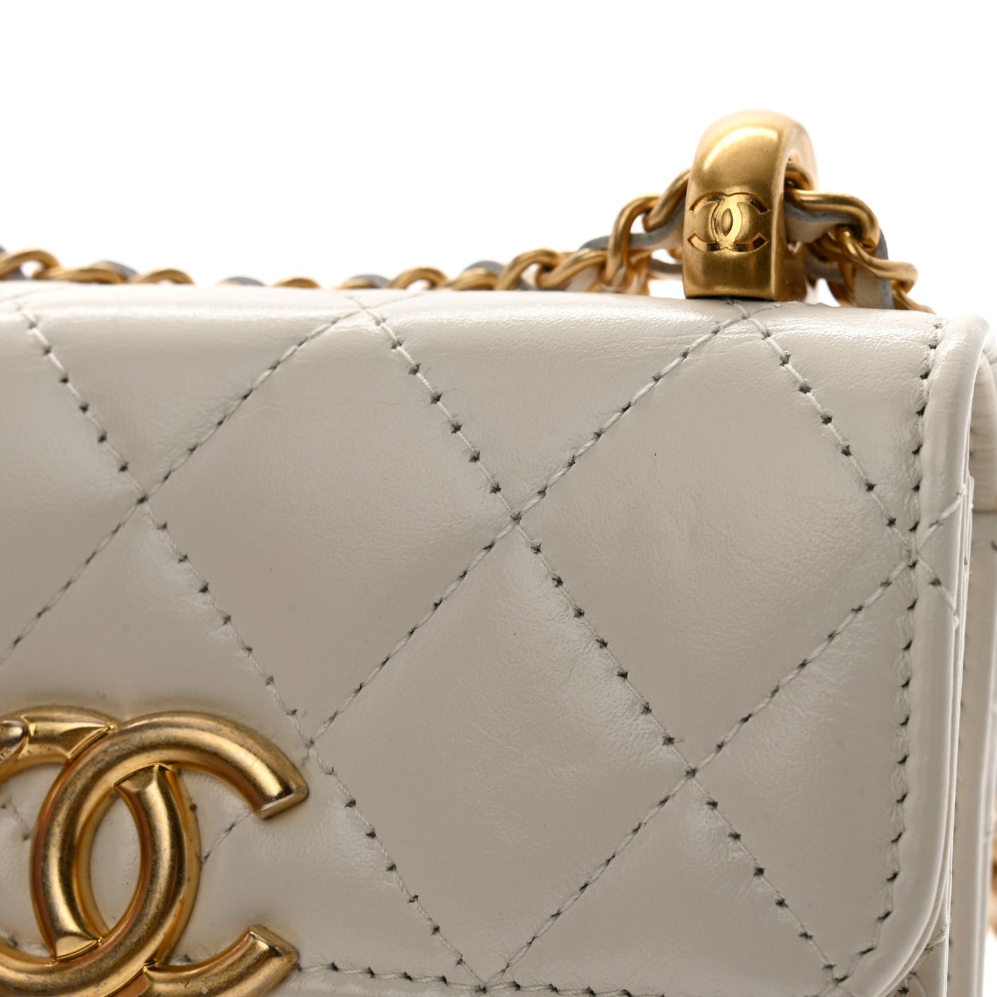 Calfskin Quilted Perfect Fit Coin Purse With Chain White