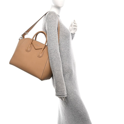 Givenchy Sugar Goatskin Medium Antigona Light Beige 2 of 10