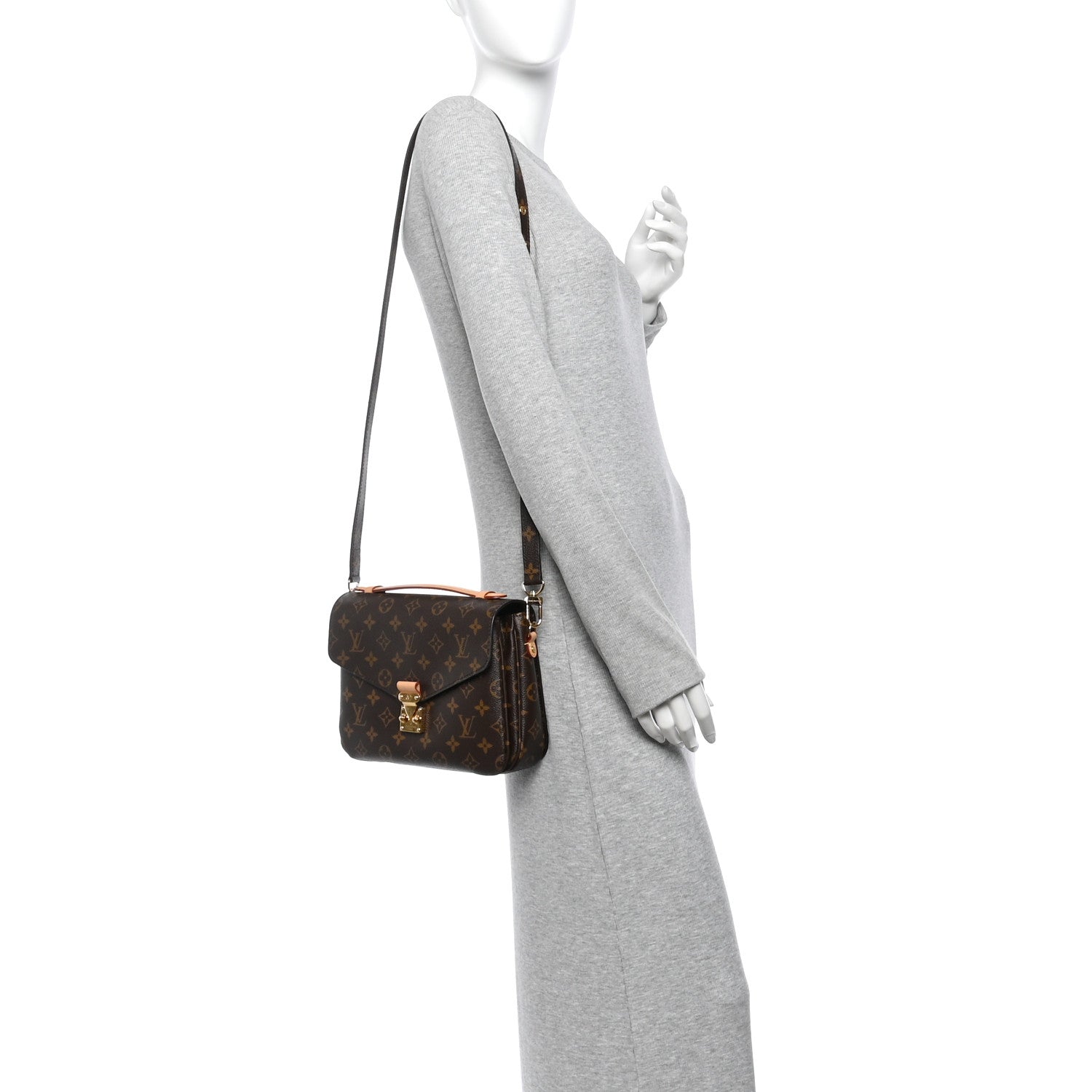 Louis Vuitton Monogram Pochette Metis 2 of 11