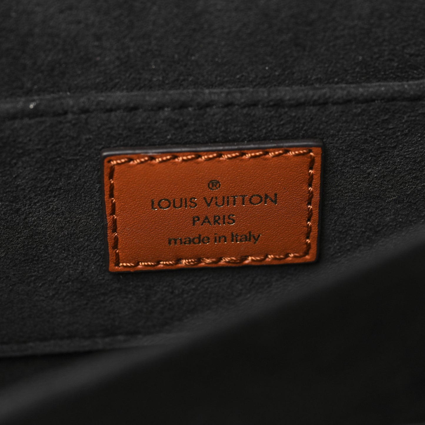 Reverse Monogram Dauphine Mini