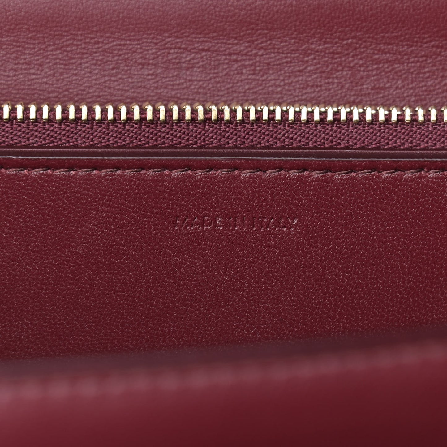 Box Calfskin Medium Classic Box Flap Bag Burgundy