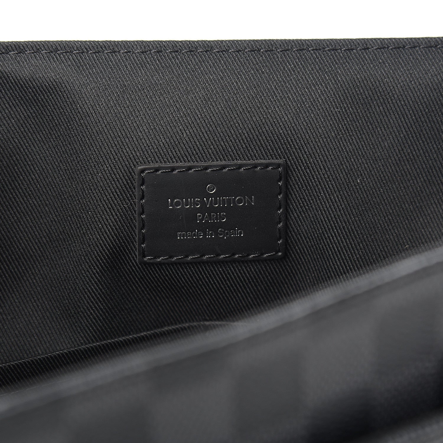 Louis Vuitton Damier Graphite District MM 5 of 9