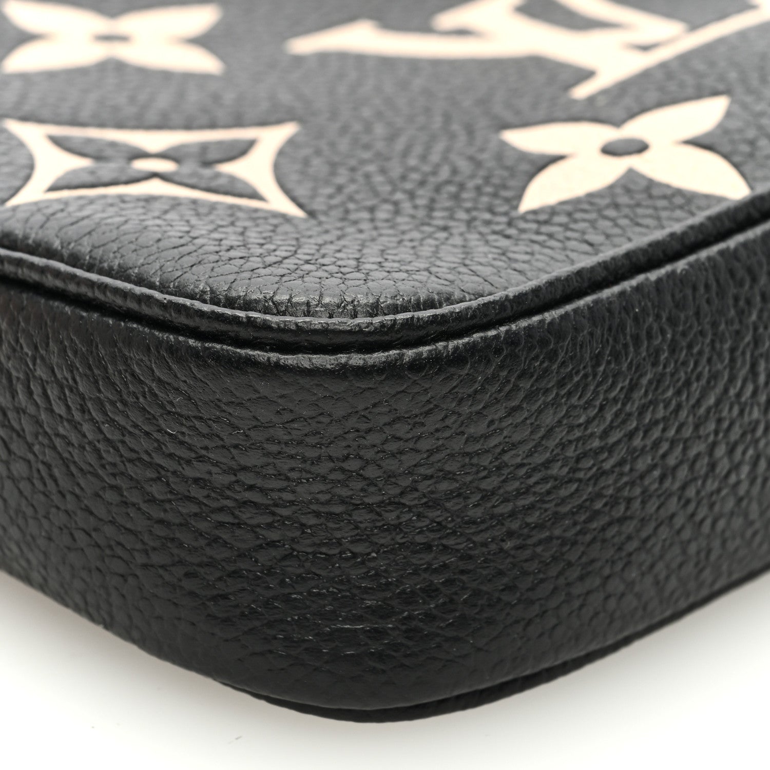 Louis Vuitton LOUIS VUITTON Empreinte Monogram Giant Mini Pochette Accessories Black 8 of 10