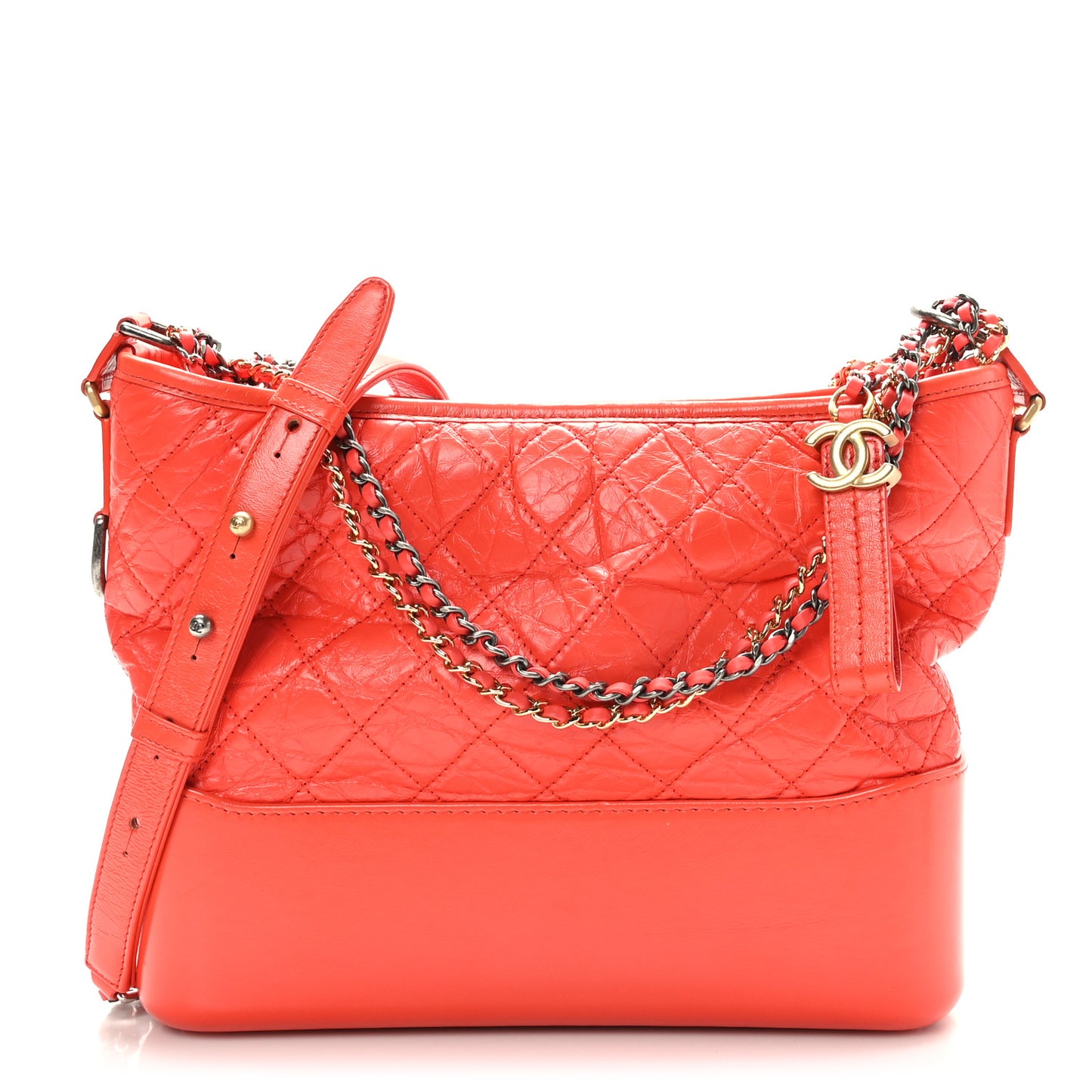 Aged Calfskin Quilted Medium Gabrielle Hobo Red