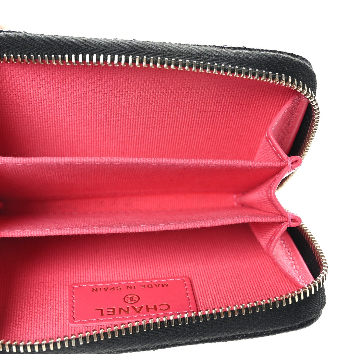 Caviar Quilted Perforated CC Zip Coin Purse Black