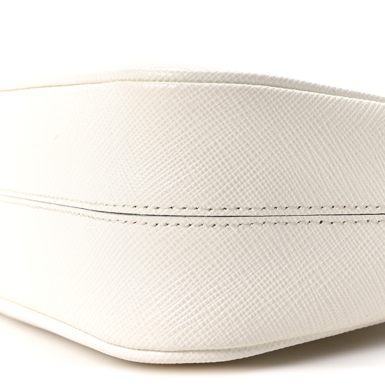 Prada Saffiano Re-Edition 2005 Shoulder Bag White 10 of 10