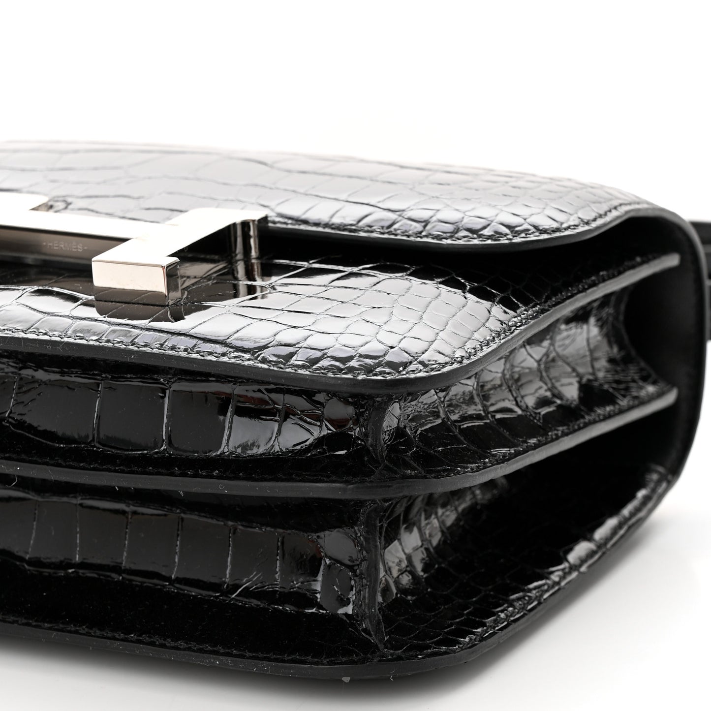 Shiny Alligator Constance 18 Black