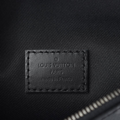 Louis Vuitton Monogram Eclipse Discovery Bumbag 6 of 9