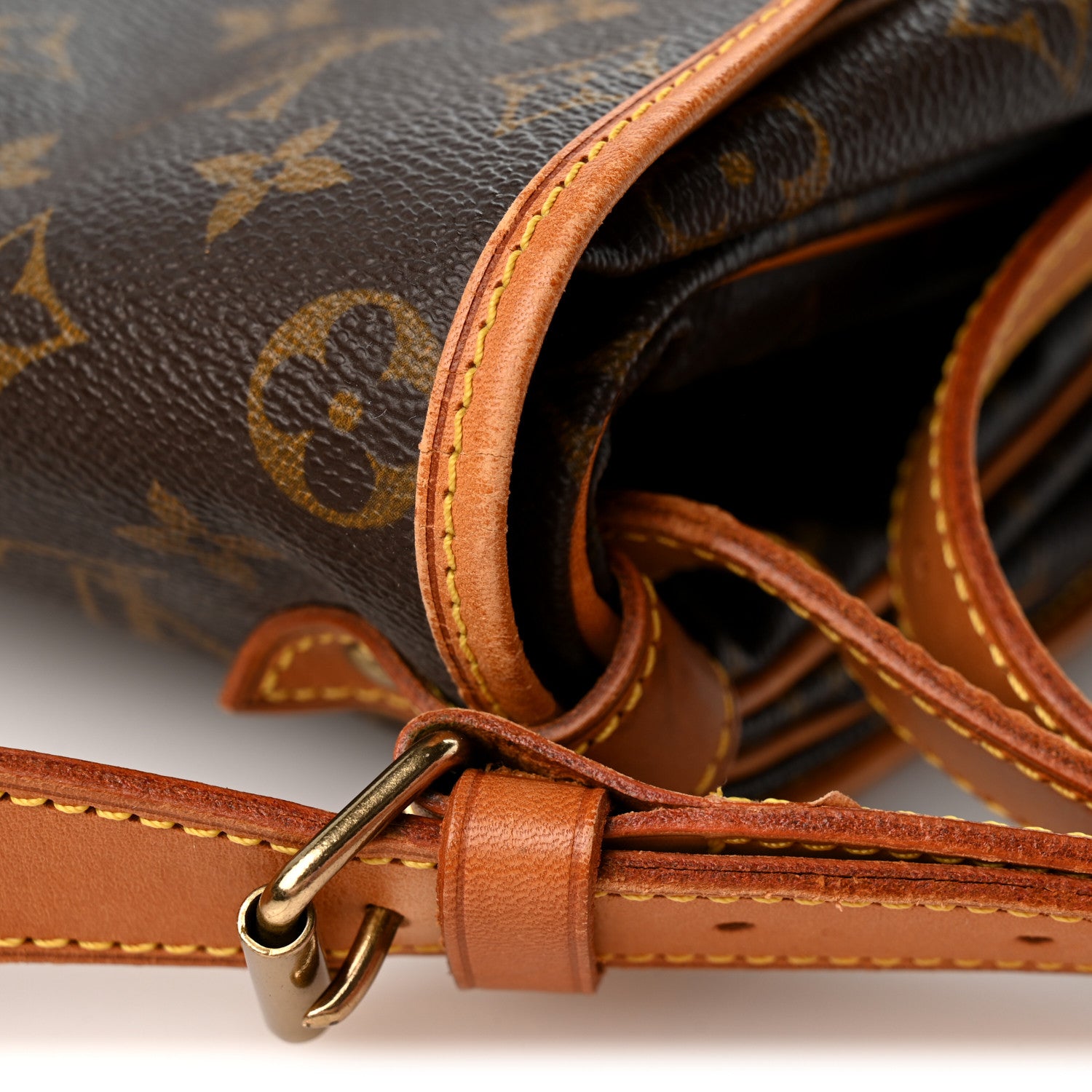 Louis Vuitton Monogram Saumur 35 12 of 14