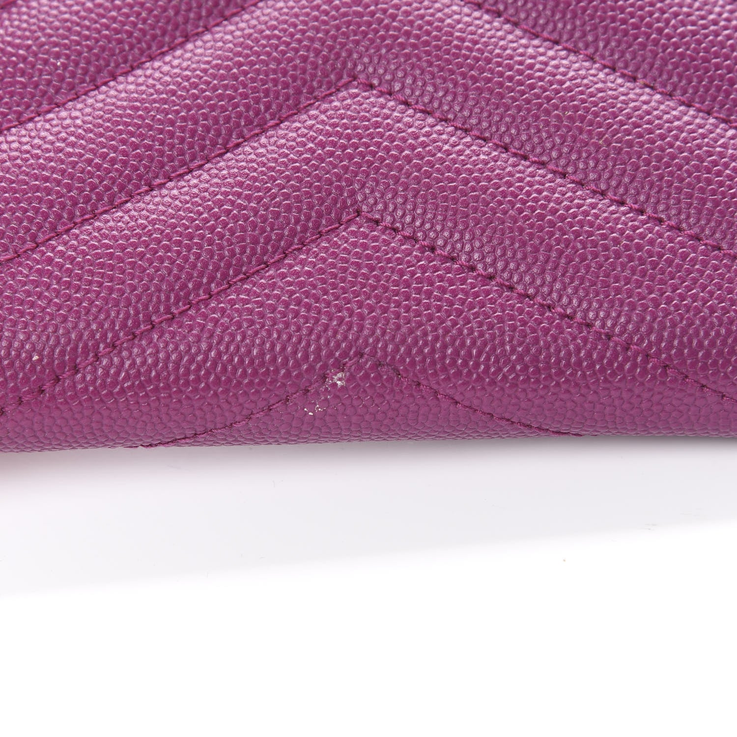 Saint Laurent Grain De Poudre Matelasse Chevron Monogram Zipped Card Case Dark Grape 9 of 14