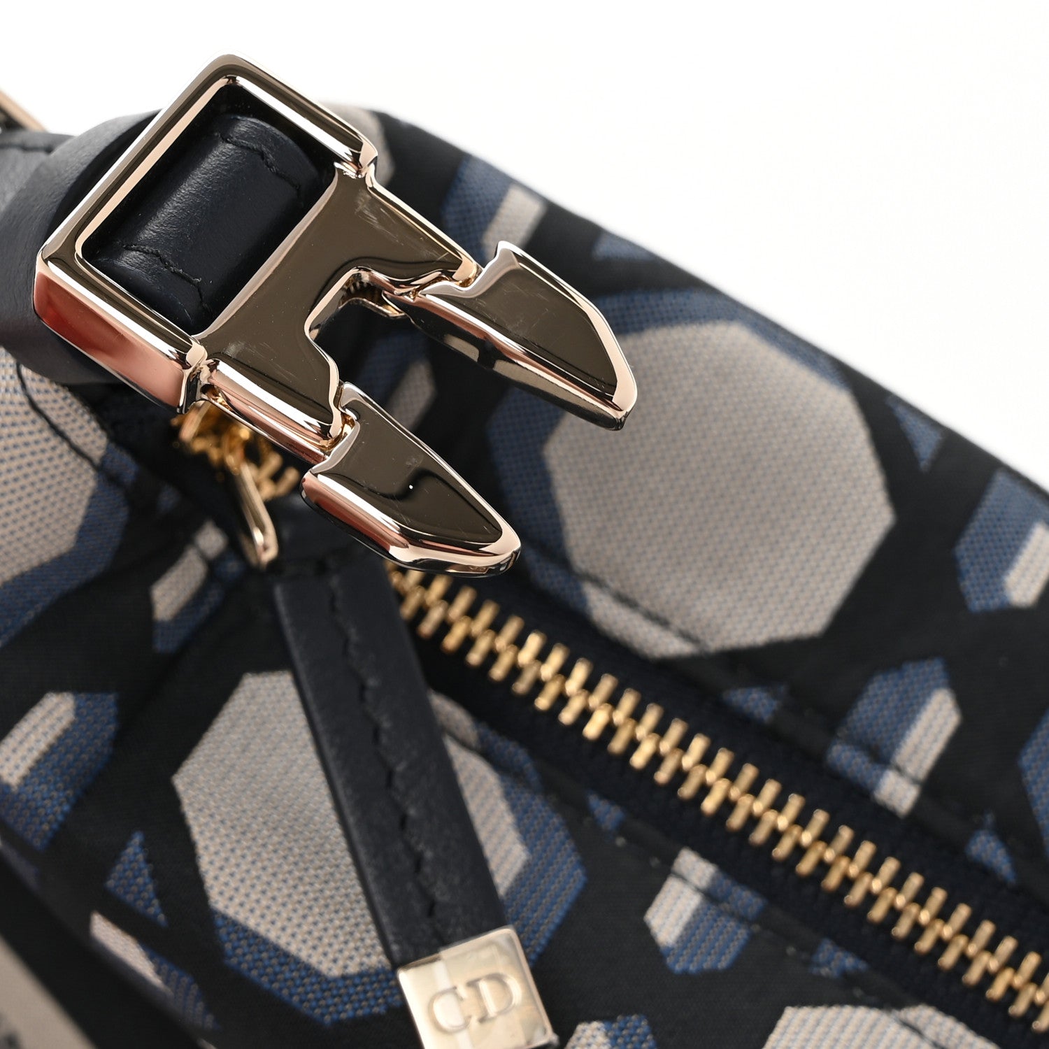 Christian Dior Technical Fabric Macrocannage DiorTravel Nomad Pouch Beige Blue 8 of 8