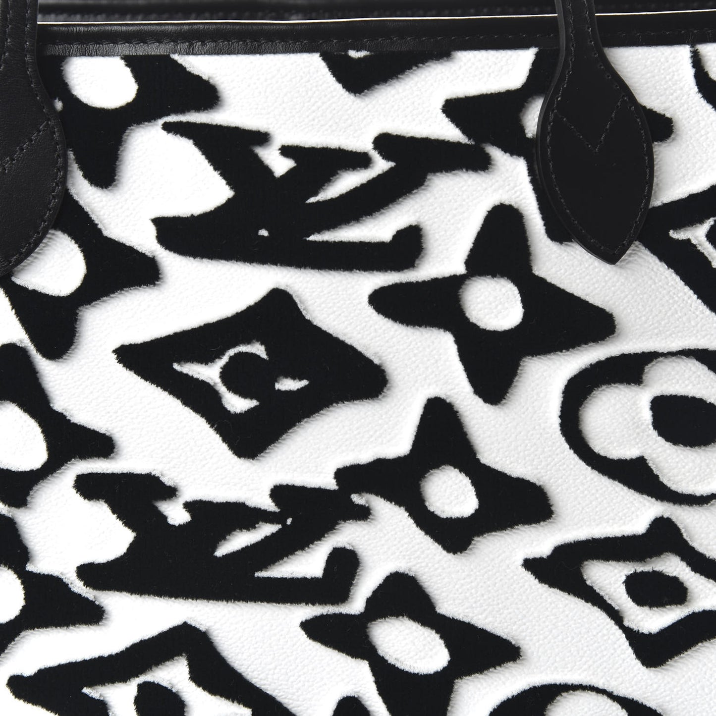 X UF Tufted Monogram Neverfull MM Black White
