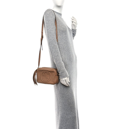 Gucci Pebbled Calfskin Small Soho Disco Bag Camelia 2 of 10
