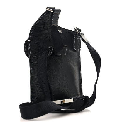Christian Dior X KAWS Grained Calfskin Bee Saddle Pouch Black 3 of 10