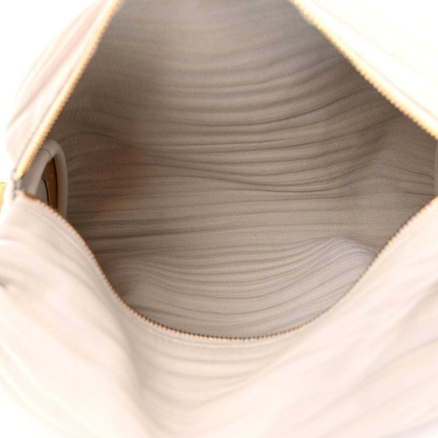 Loewe Lambskin Pleated Bracelet Pouch Shoulder Bag White 5 of 11