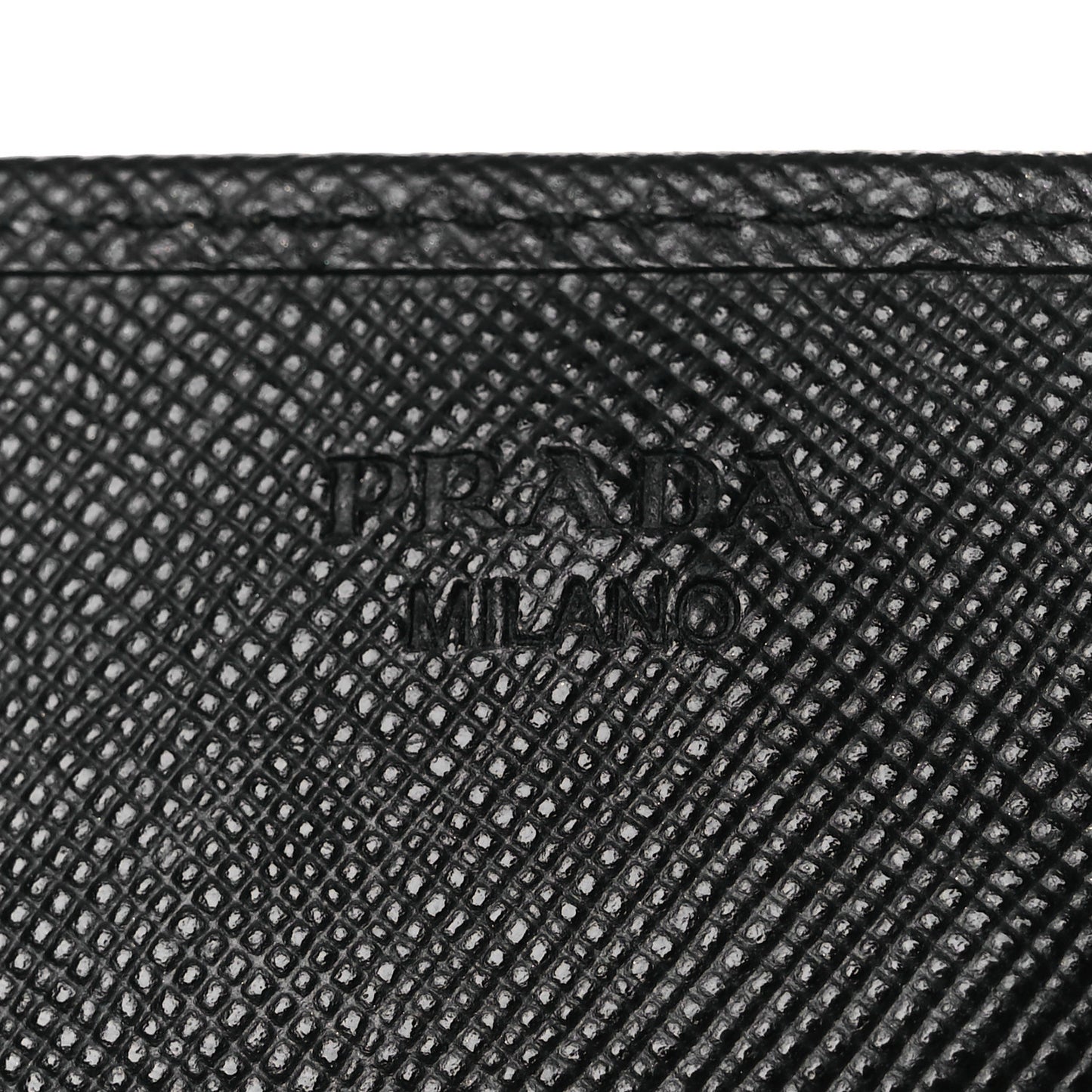 Saffiano Metal Oro Chain Wallet Black