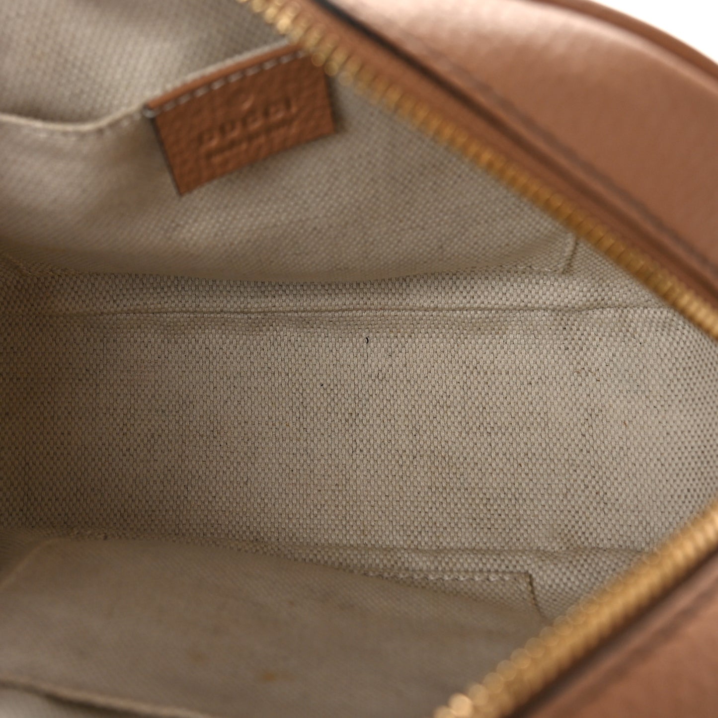 Pebbled Calfskin Small Soho Disco Bag Camelia