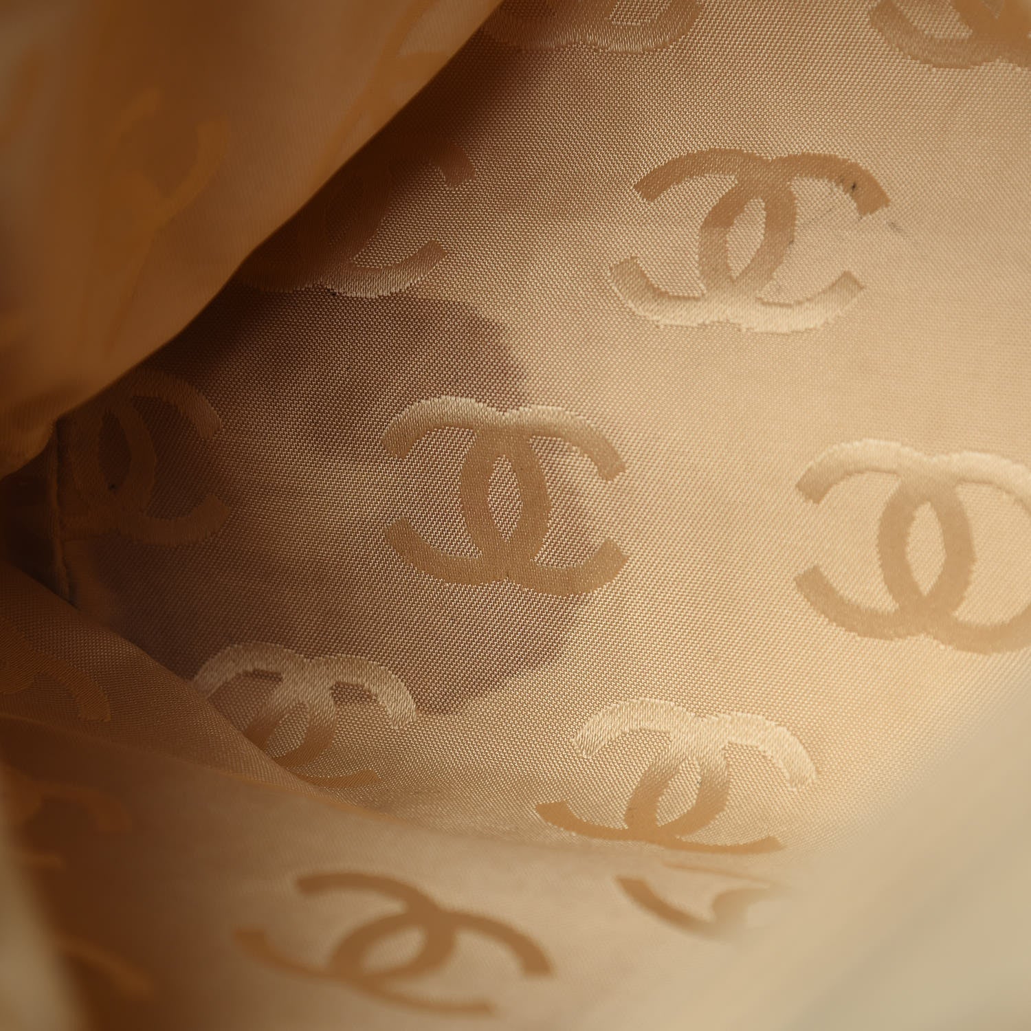 Chanel Calfskin Contrast Stitch Surpique Tote Beige 22 of 22