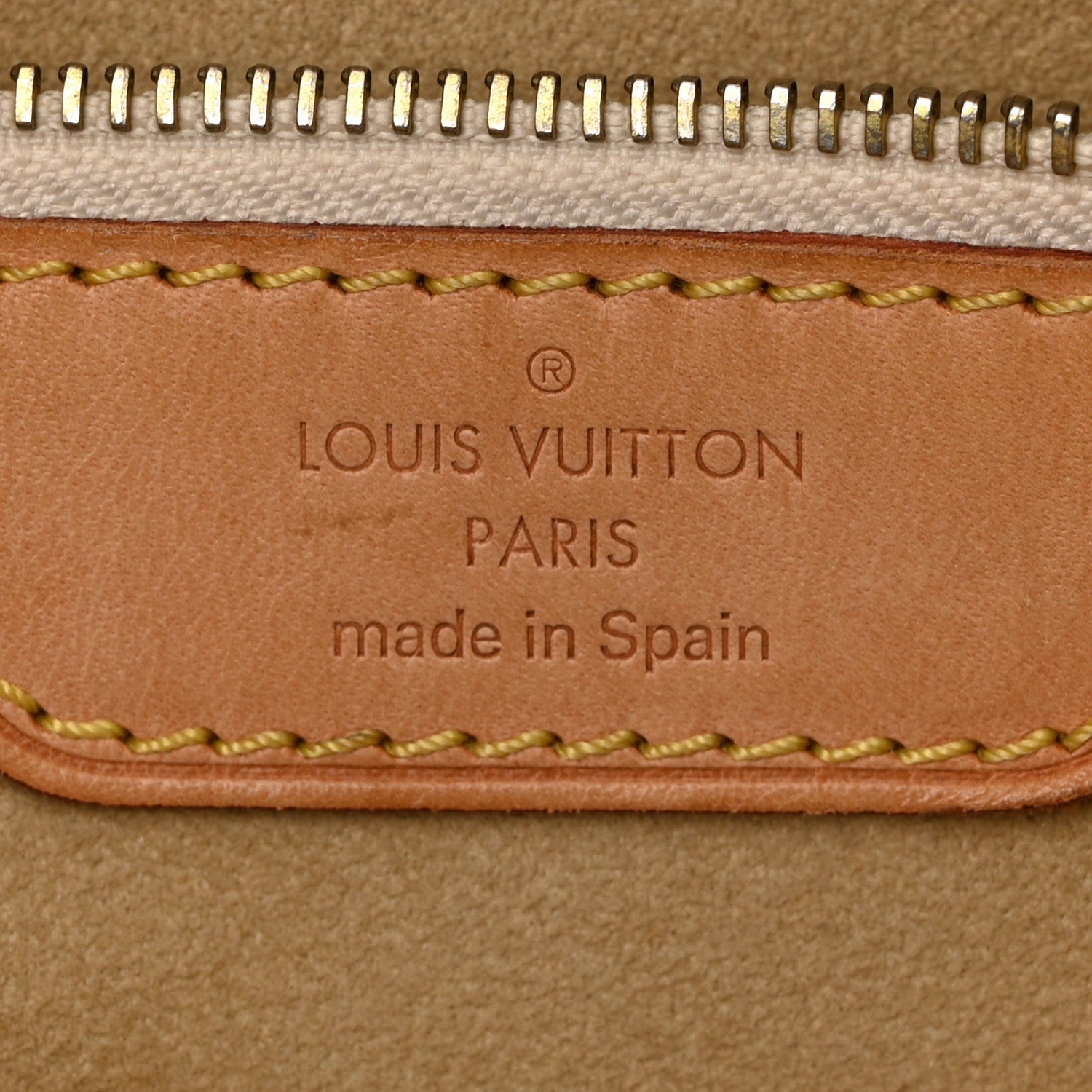 Louis Vuitton Damier Azur Hampstead MM 6 of 10
