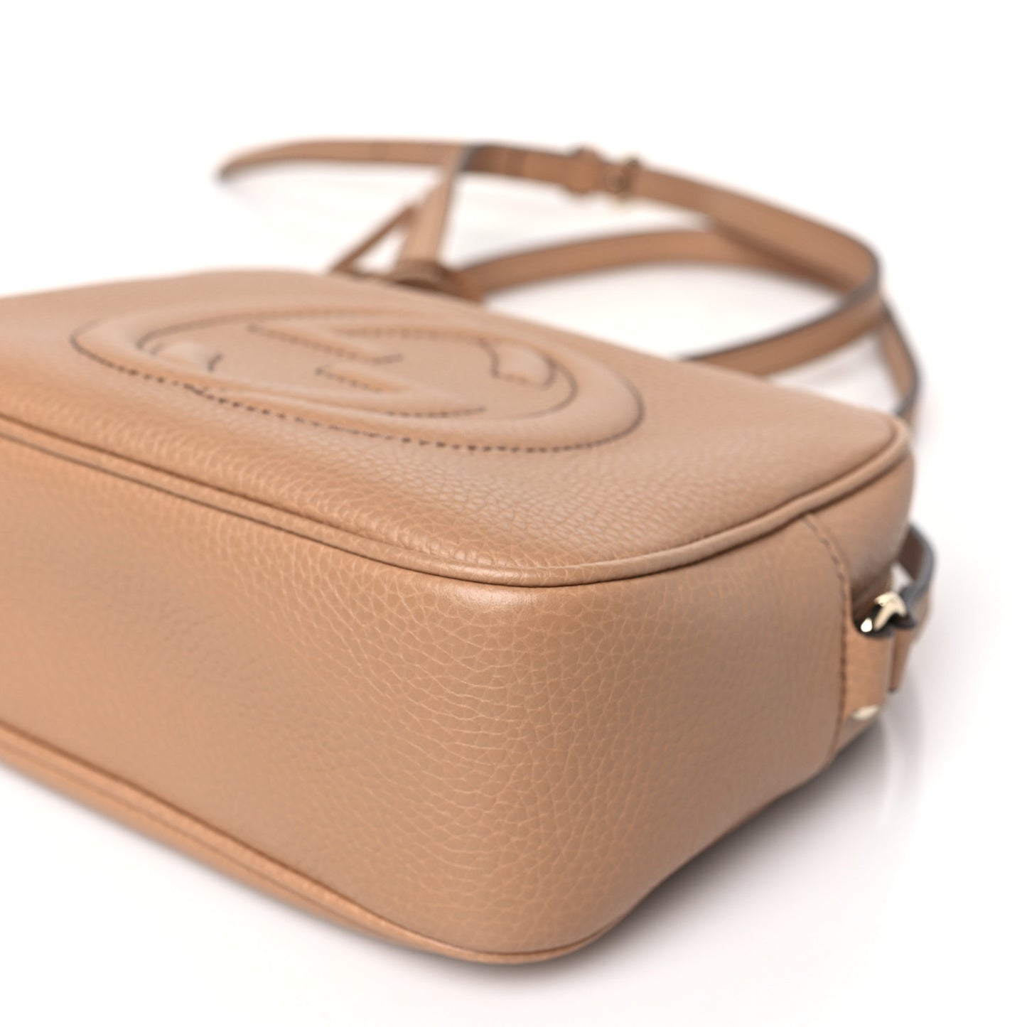 Pebbled Calfskin Small Soho Disco Bag Camelia