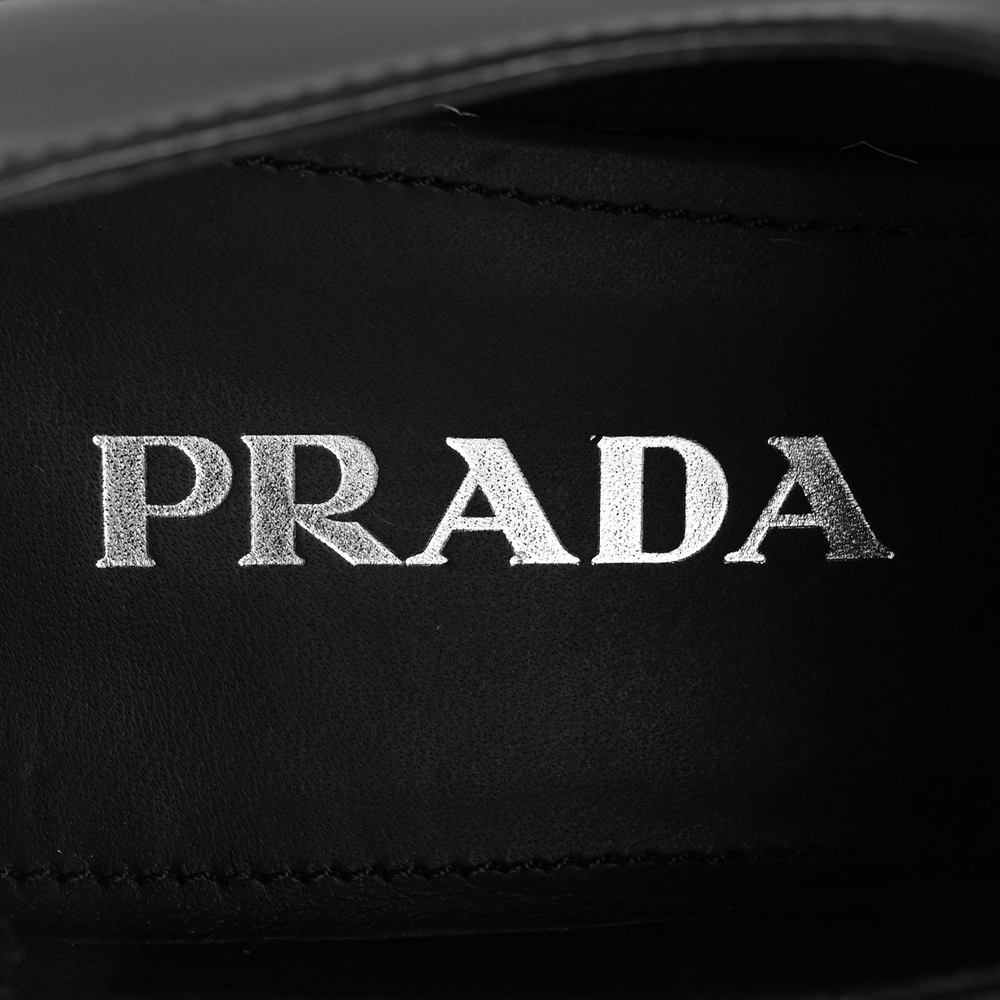 Spazzolato Metal Triangle Logo 50mm Loafers 38 Black