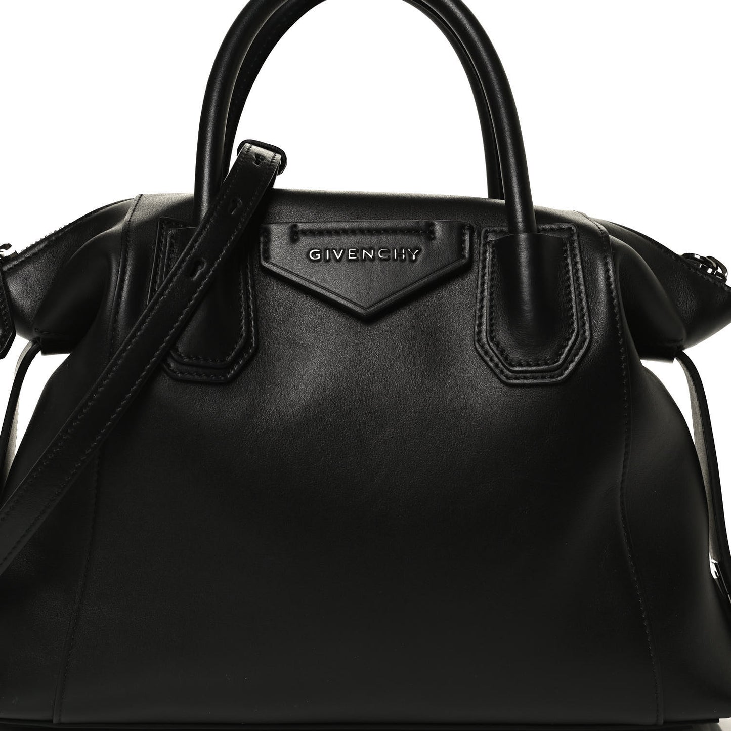 Smooth Calfskin Small Soft Antigona Black