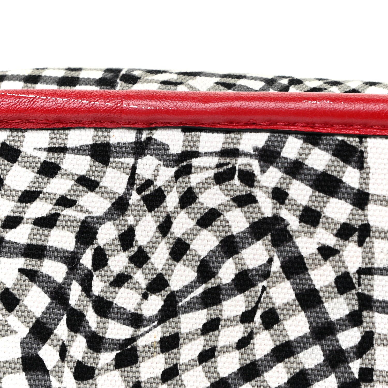 MCM Visetos Medium Liz Reversible Shopper Tote Ruby Red 17 of 23