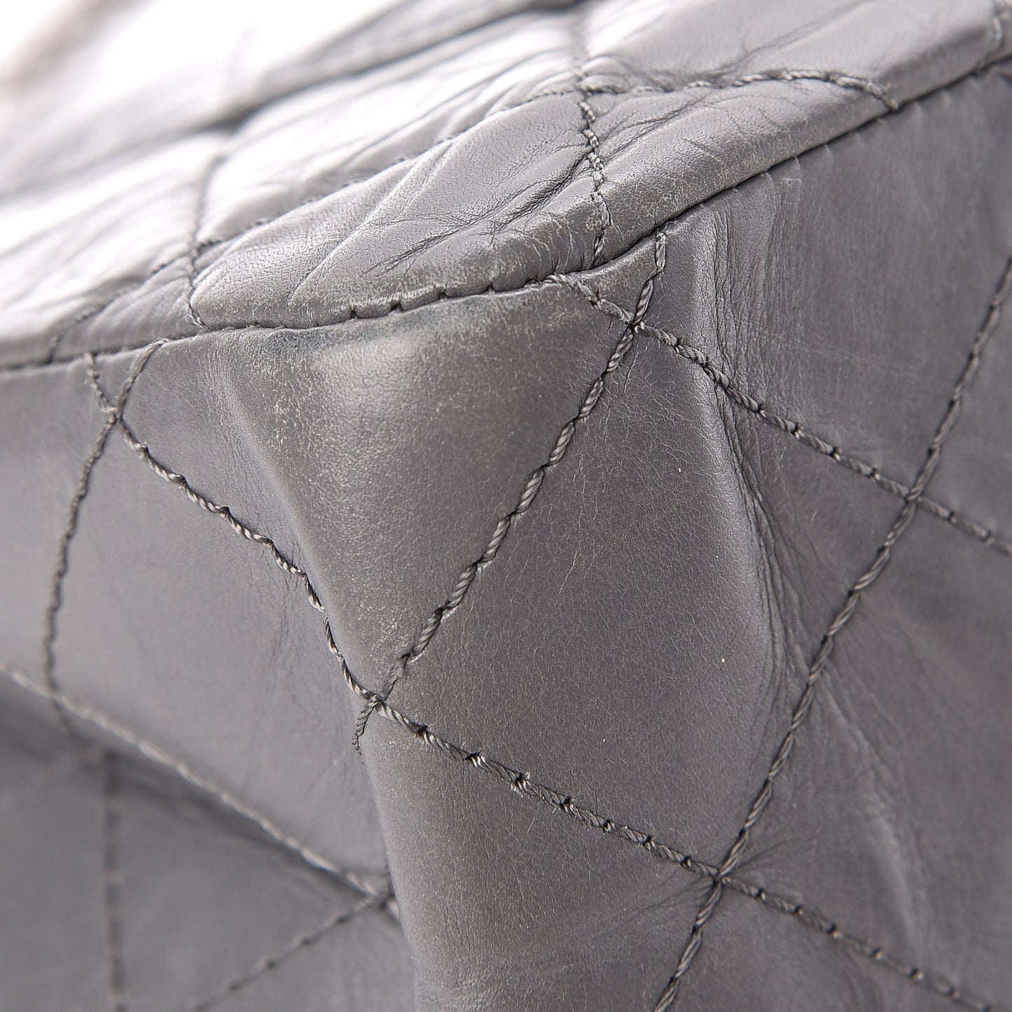 Aged Calfskin Quilted 2.55 Reissue 227 Flap Grey