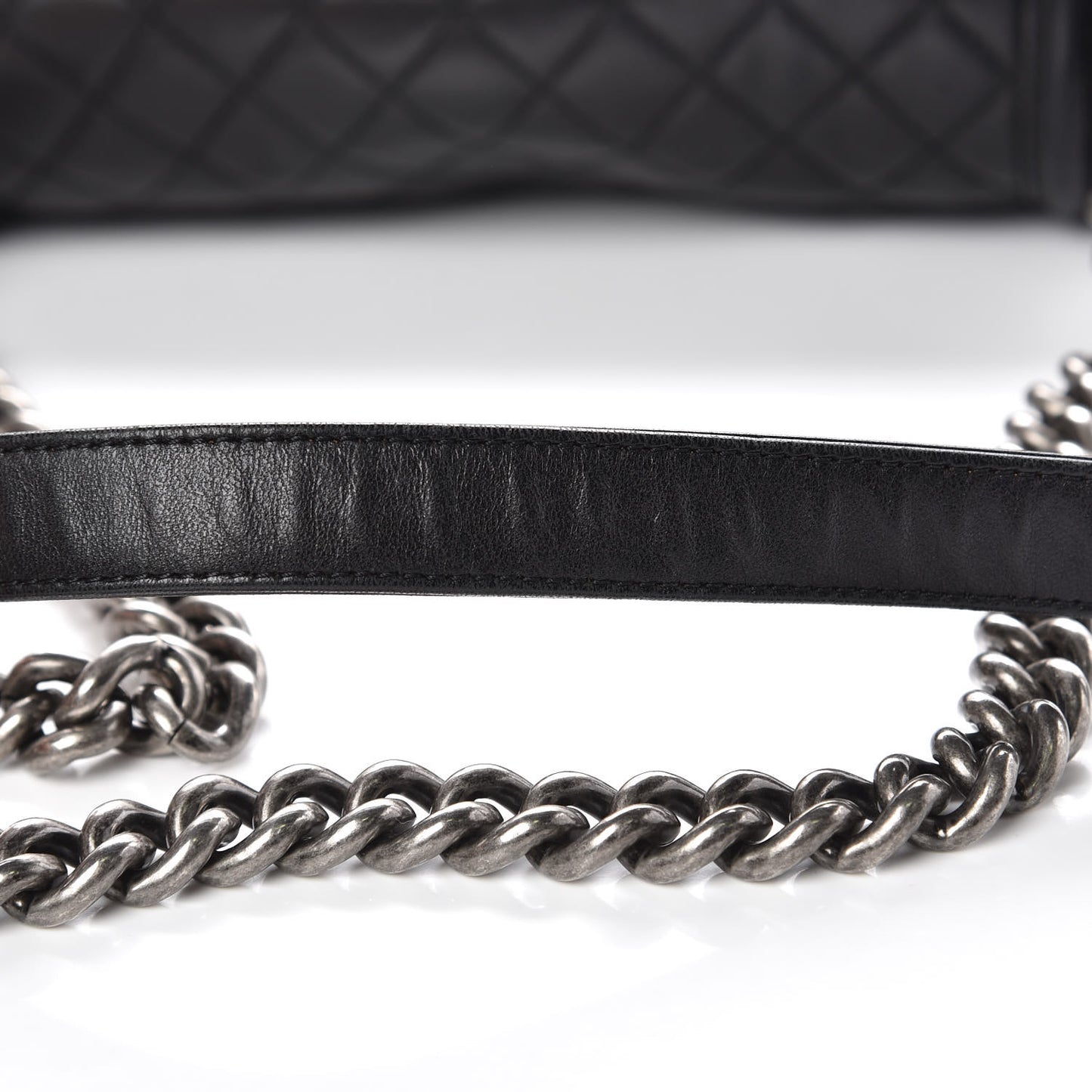 Lambskin Quilted Medium Boy Flap Black