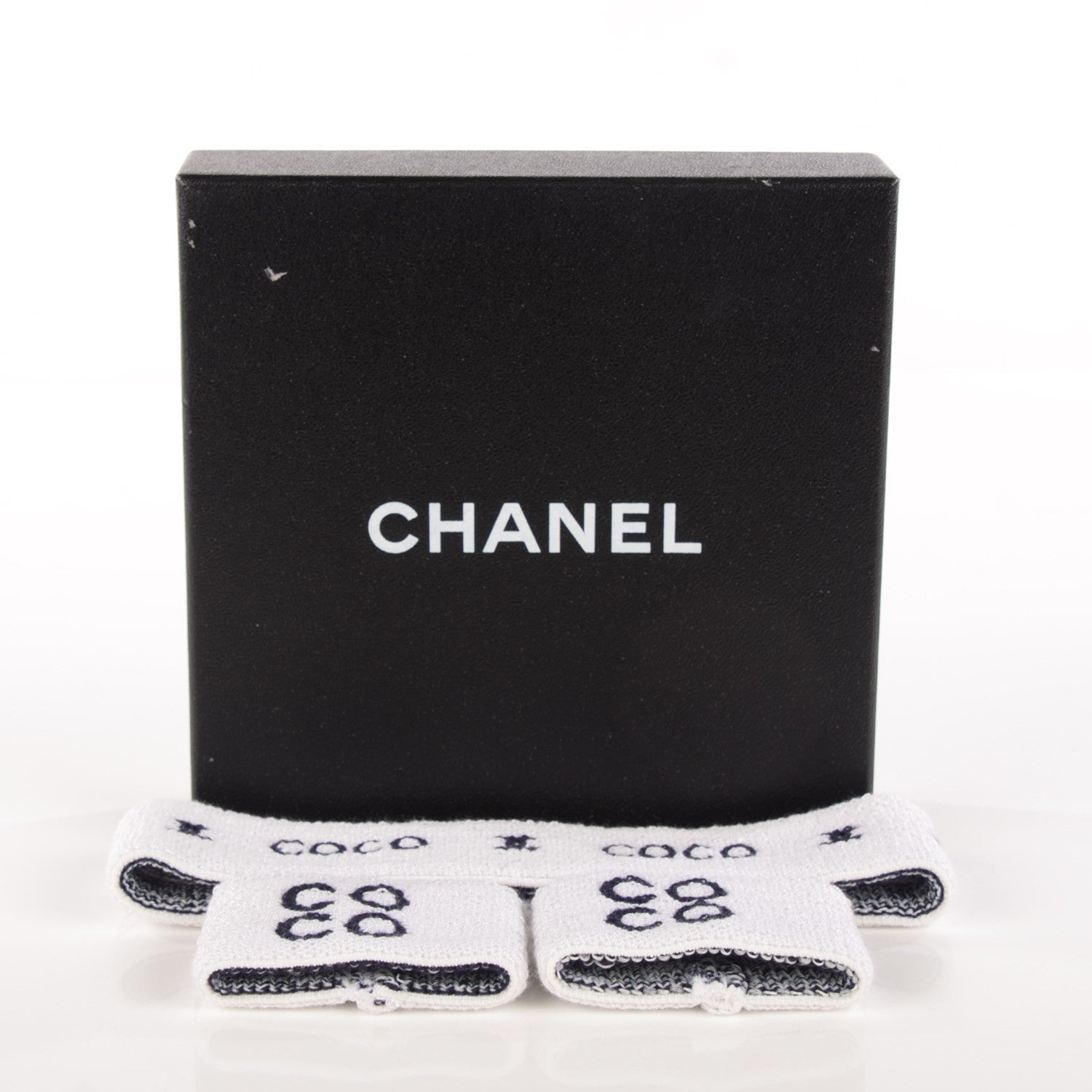 Chanel Knit Coco CC Headband Wristband Set Black White 8 of 8
