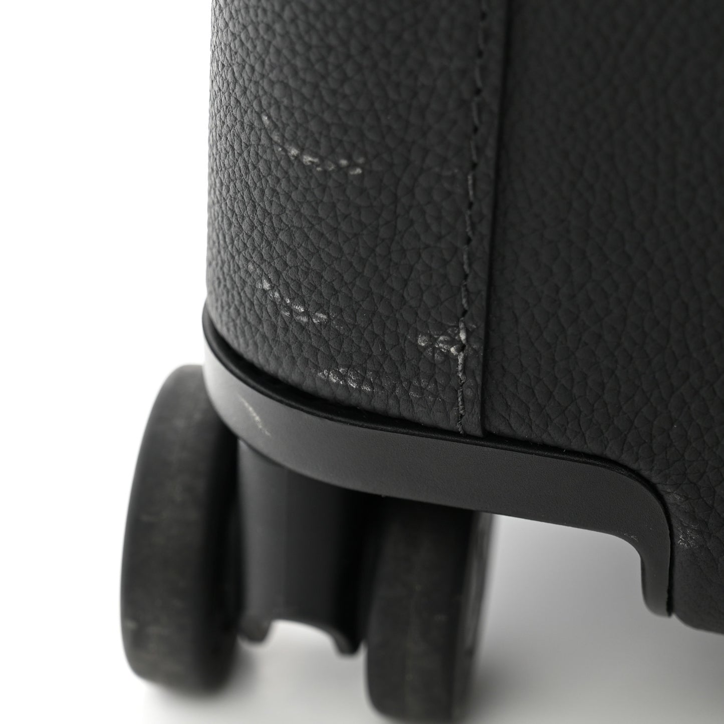 Cowhide Aerogram Horizon 55 Black
