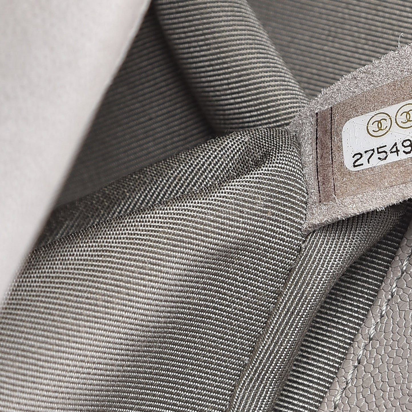Caviar Quilted Medium Boy Flap Grey