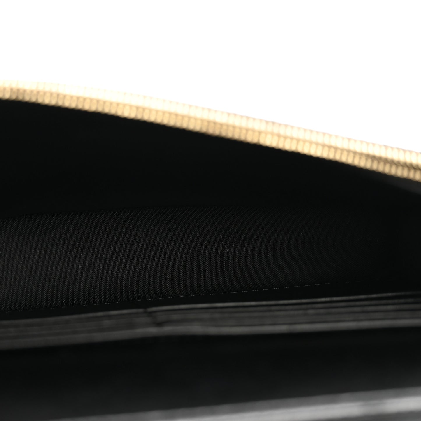 Vitello Cruise F is Fendi Bi-Color FF 1974 Embossed Medium Envelope Wallet On Chain Black Maya